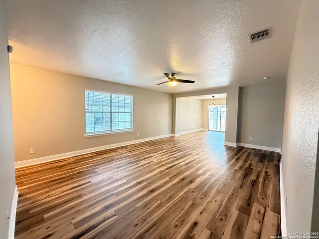 $1,595 | 112 Brahma Way, Cibolo, TX 78108