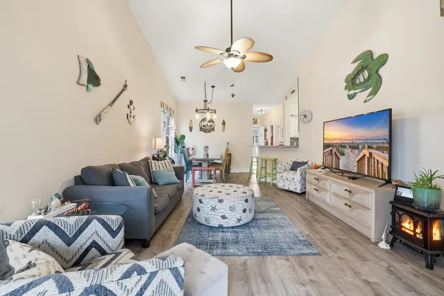 $235,000 | 984 Algonquin Drive, Unit H, Pawleys Island, SC 29585