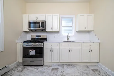 $879,000 | 146-14 Shore Avenue | Jamaica