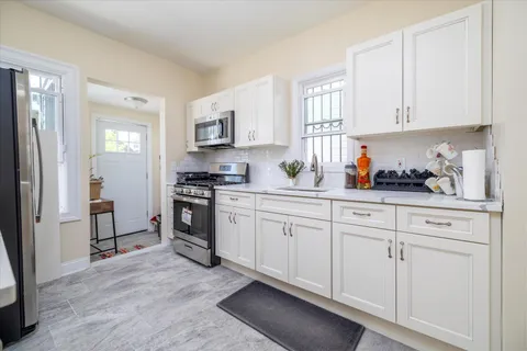 $879,000 | 146-14 Shore Avenue | Jamaica