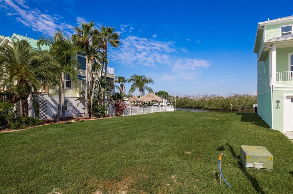 5627 Jobeth Drive New Port Richey, FL 34652 - Photo 3 of 24