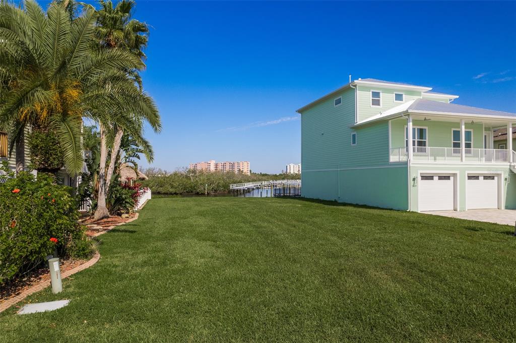 5627 Jobeth Drive New Port Richey, FL 34652 - Photo 7 of 24