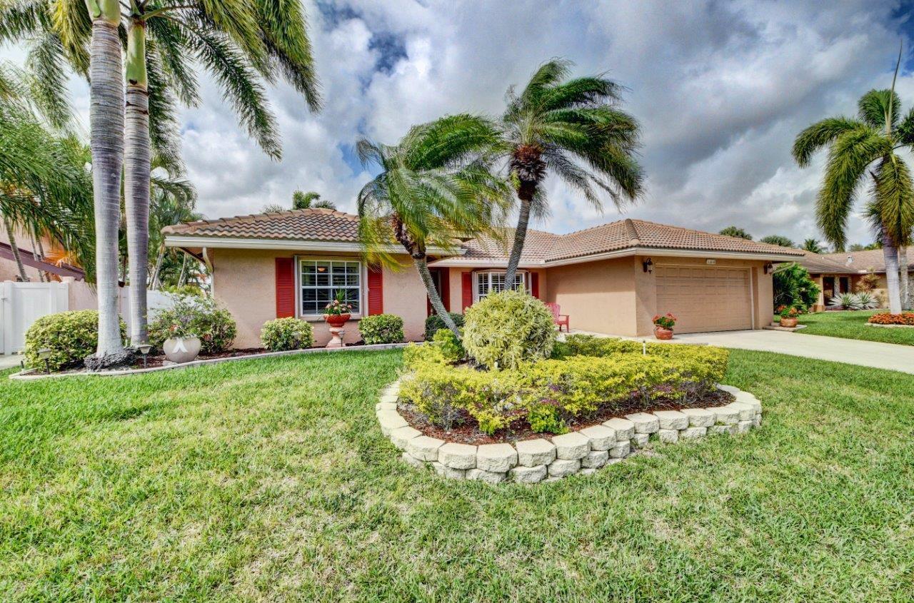 101 Southwest 15th Avenue Boca Raton, FL 33486 - Photo 2 of 43 Front Exterior