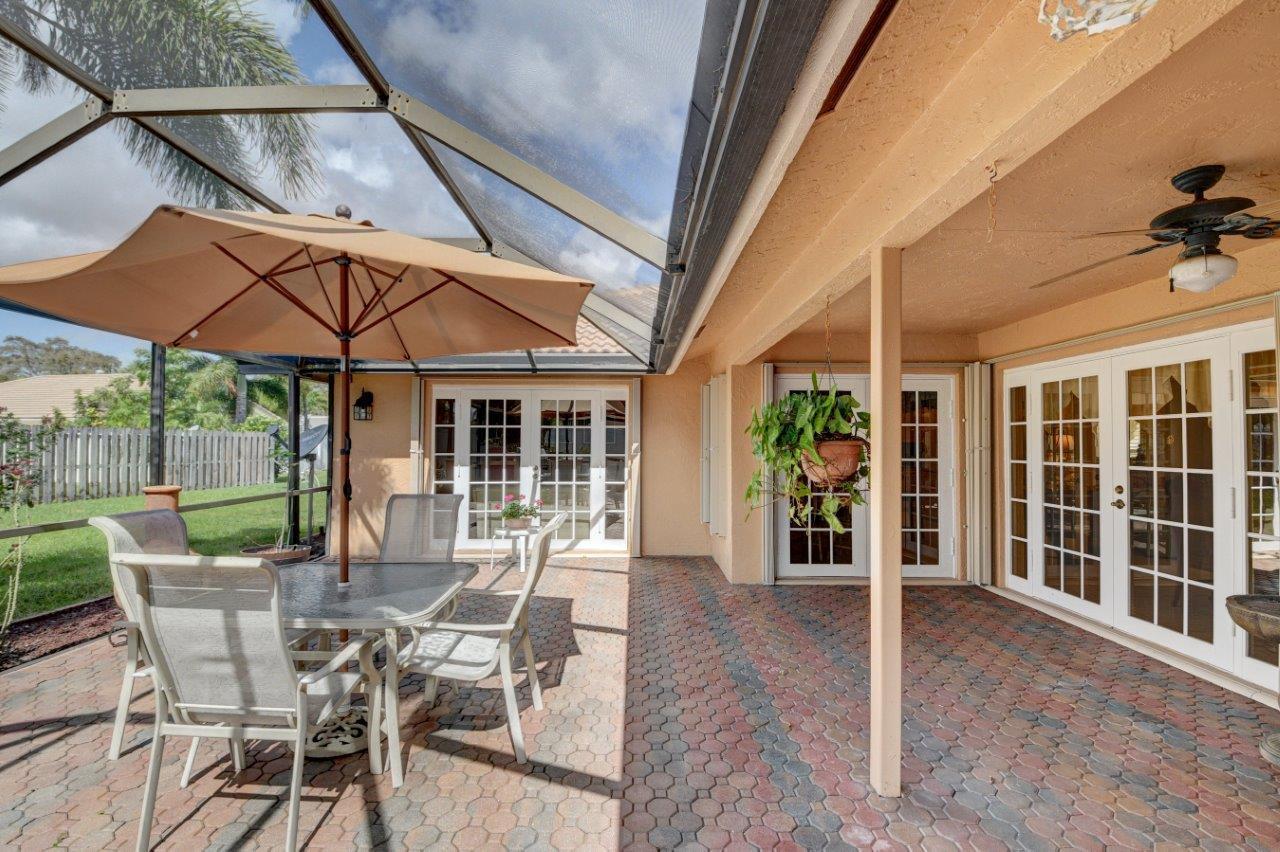 101 Southwest 15th Avenue Boca Raton, FL 33486 - Photo 30 of 43 Covered Patio