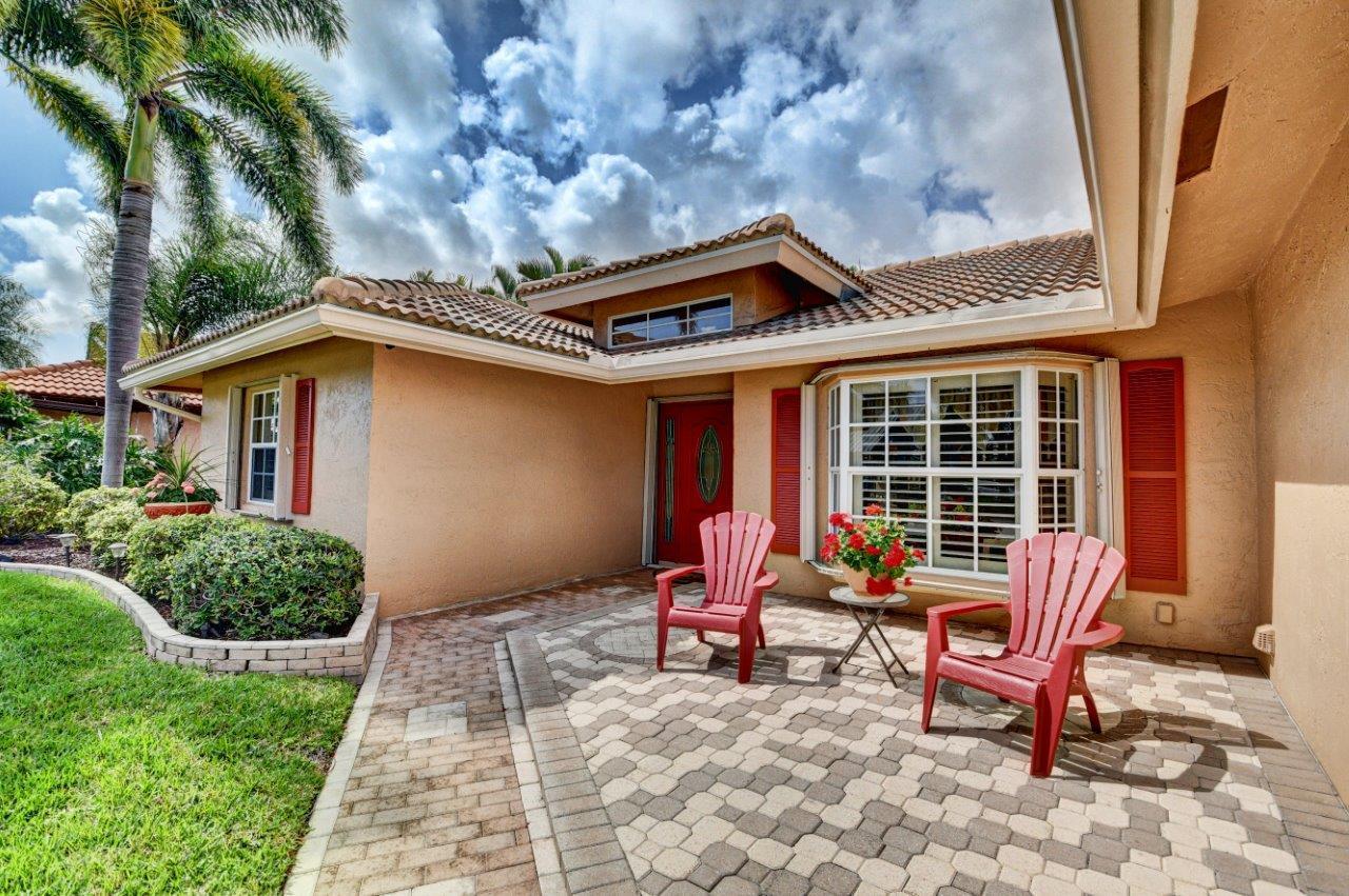 101 Southwest 15th Avenue Boca Raton, FL 33486 - Photo 3 of 43 Front Exterior