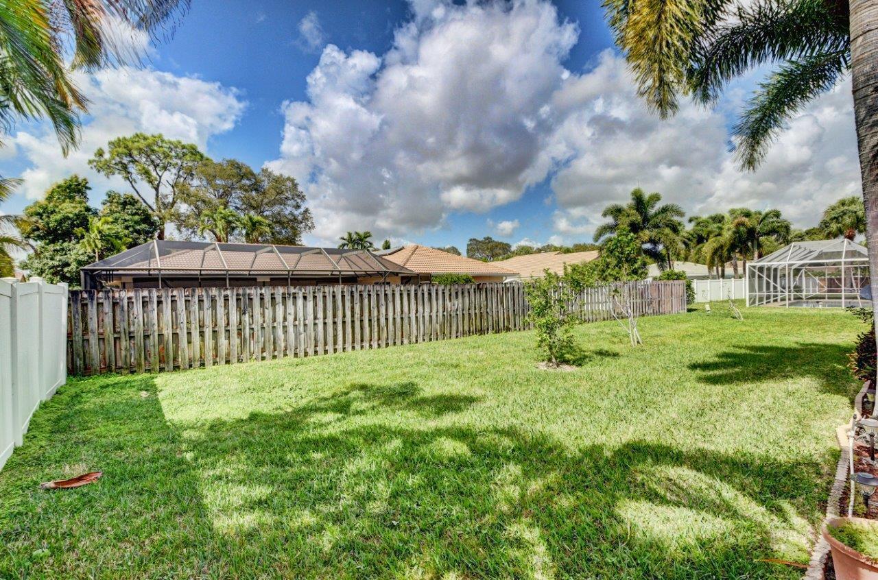 101 Southwest 15th Avenue Boca Raton, FL 33486 - Photo 35 of 43 Backyard