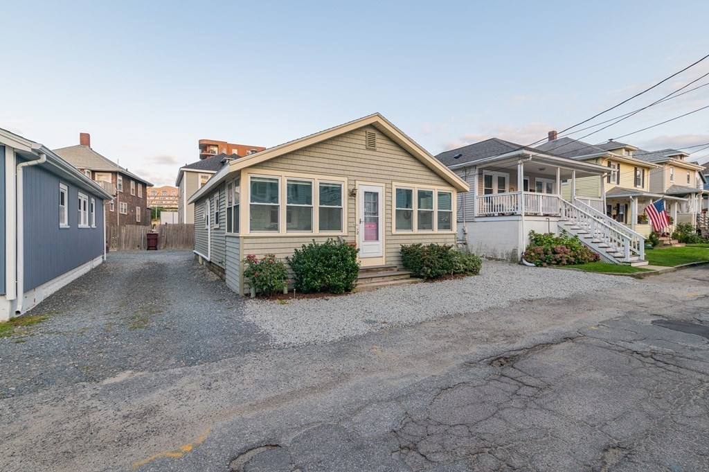 13 Berkley Road Hull, MA 02045 - Photo 1 of 17 Gallery Image 1