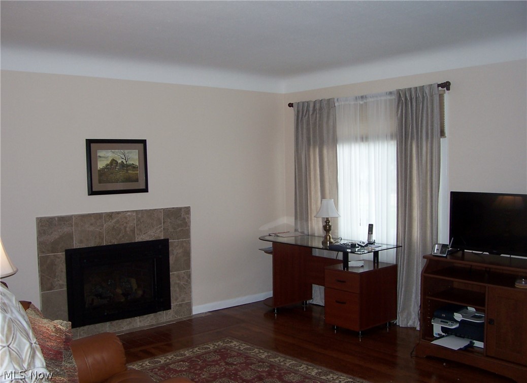 576 Miner Road Cleveland, OH 44143 - Photo 6 of 27