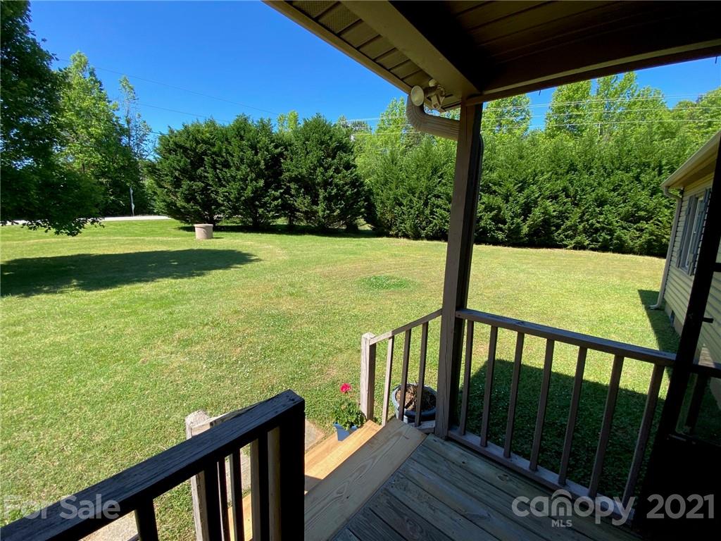 2396 Patterson Road Clover, SC 29710 - Photo 5 of 29 Gallery Image 5