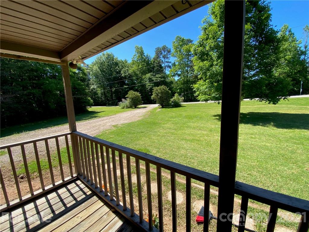 2396 Patterson Road Clover, SC 29710 - Photo 6 of 29 Gallery Image 6