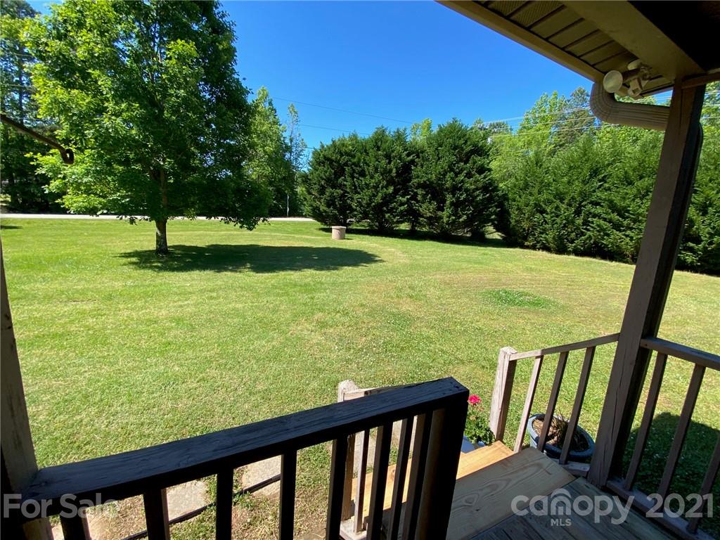 2396 Patterson Road Clover, SC 29710 - Photo 7 of 29 Gallery Image 7