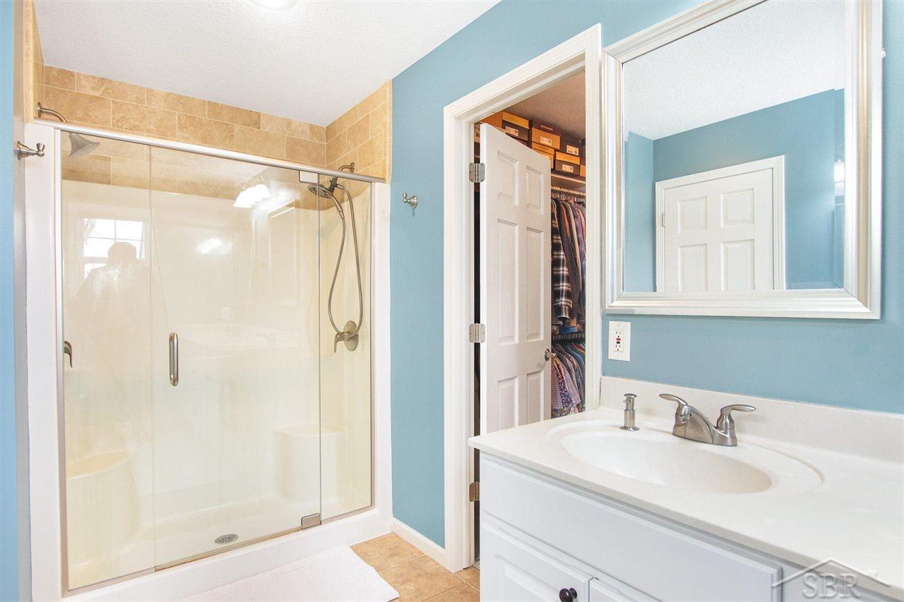 6320 Rockingham Place Saginaw, MI 48603 - Photo 20 of 40 50072299-19.JPG