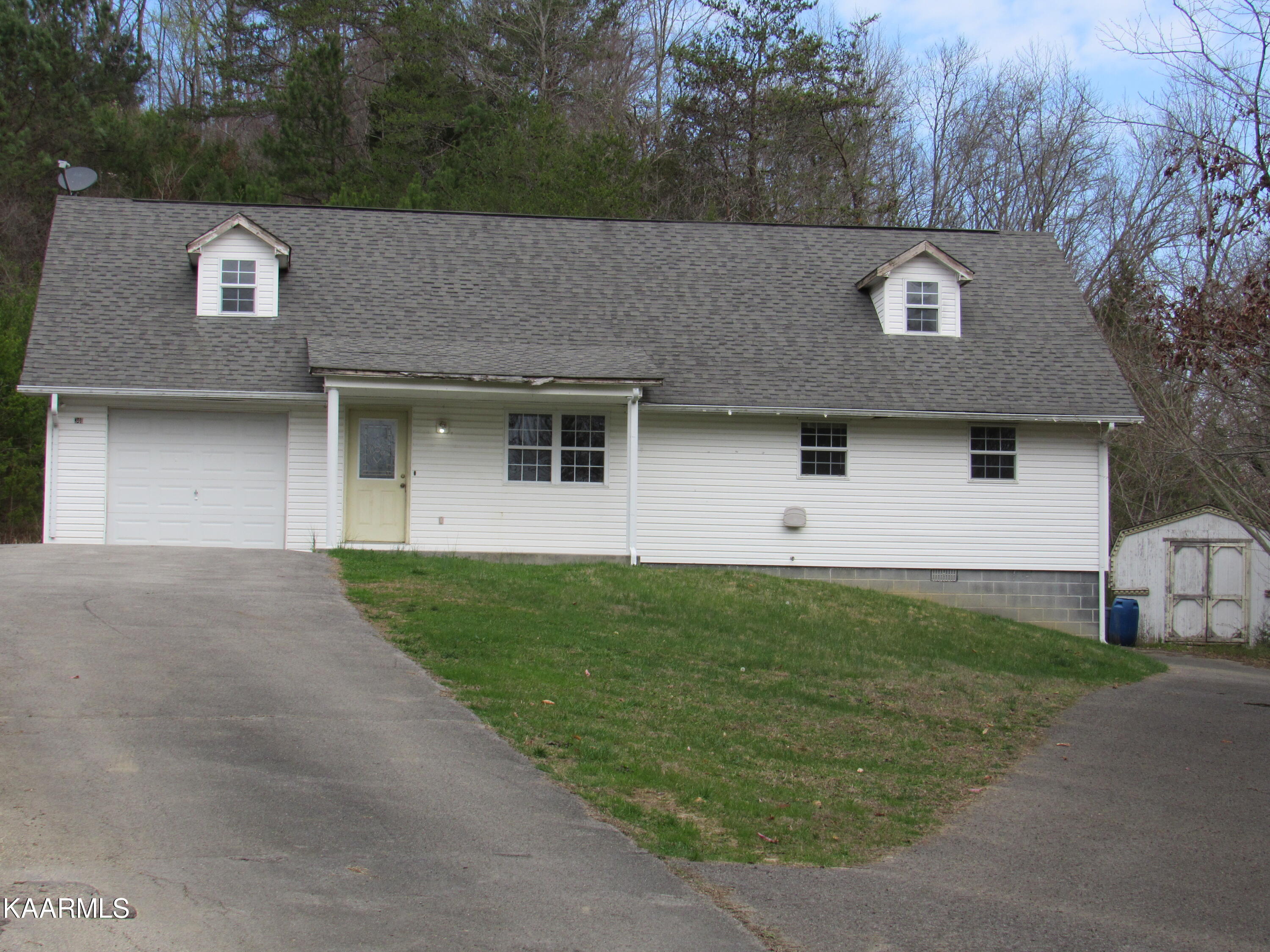 340 Zion Hill Road Seymour, TN 37865 - Photo 2 of 60 IMG_3472