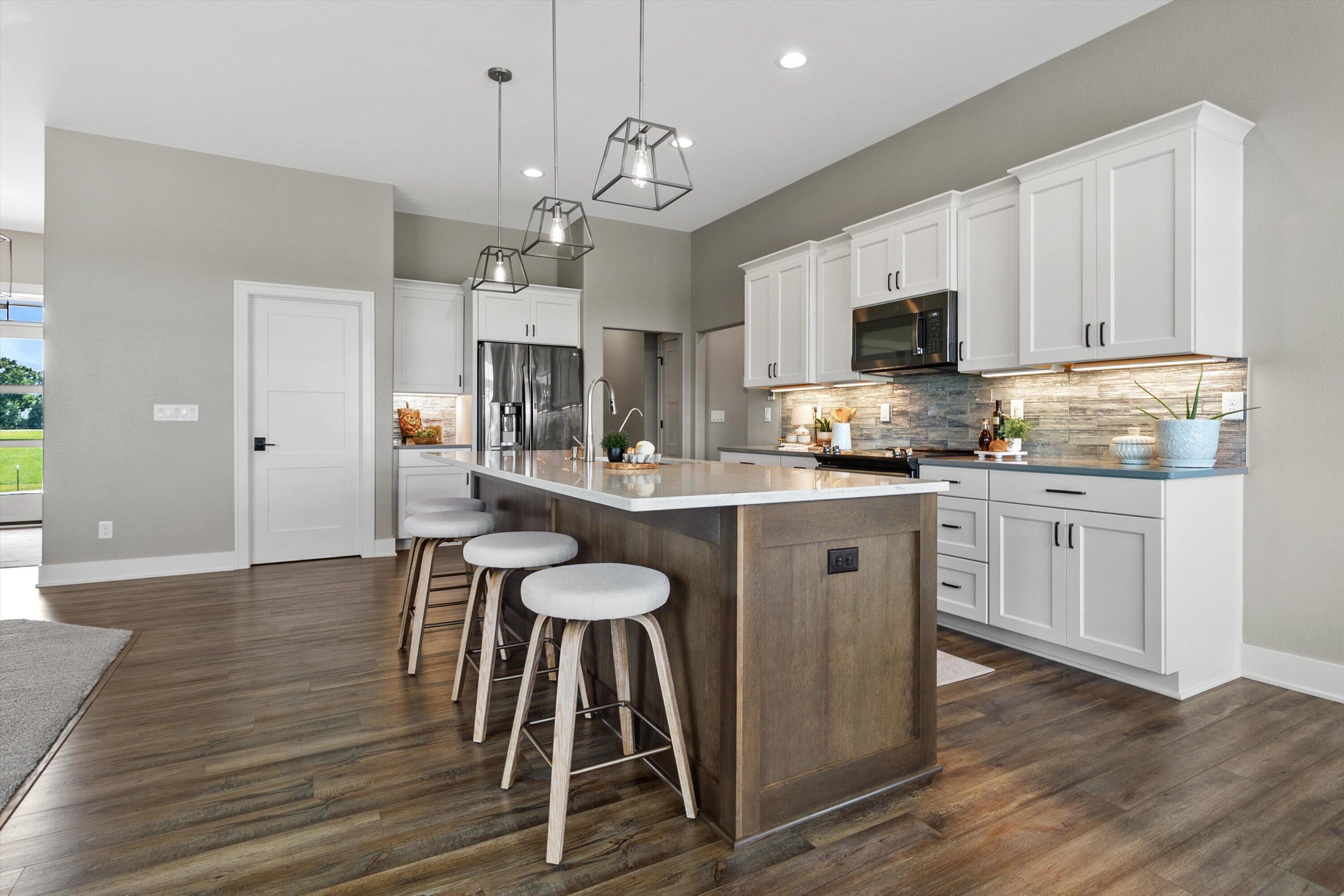 S75W35724 Wilton Road Eagle, WI 53119 - Photo 17 of 63 Kitchen