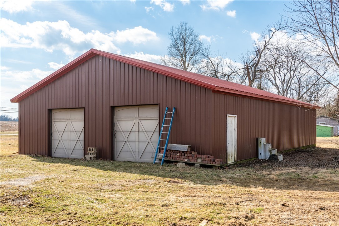 1226 East Jackson Road Springfield, OH 45502 - Photo 8 of 25