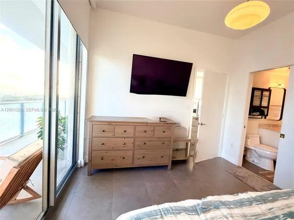 $4,500 | 3470 East Coast Avenue, Unit H1610, Miami, FL 33137
