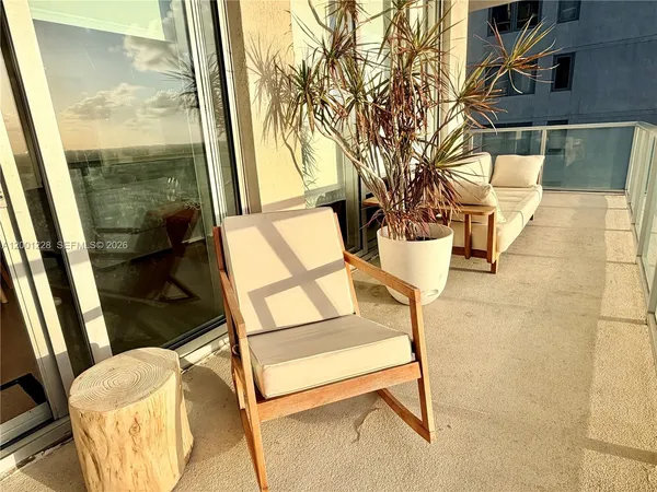 $4,500 | 3470 East Coast Avenue, Unit H1610, Miami, FL 33137