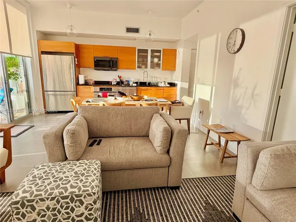 $4,500 | 3470 East Coast Avenue, Unit H1610, Miami, FL 33137