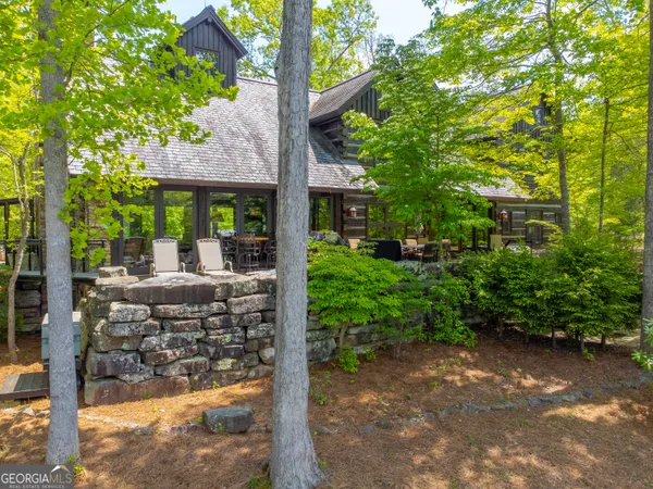 $10,000,000 | 1 Burton Island, Tiger, GA 30576