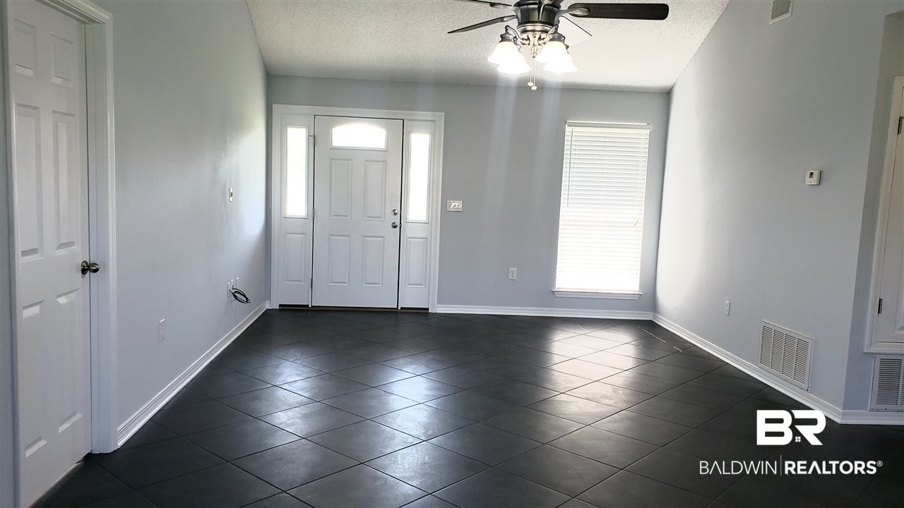 8860 Caitlin Street Foley, AL 36535 - Photo 2 of 19