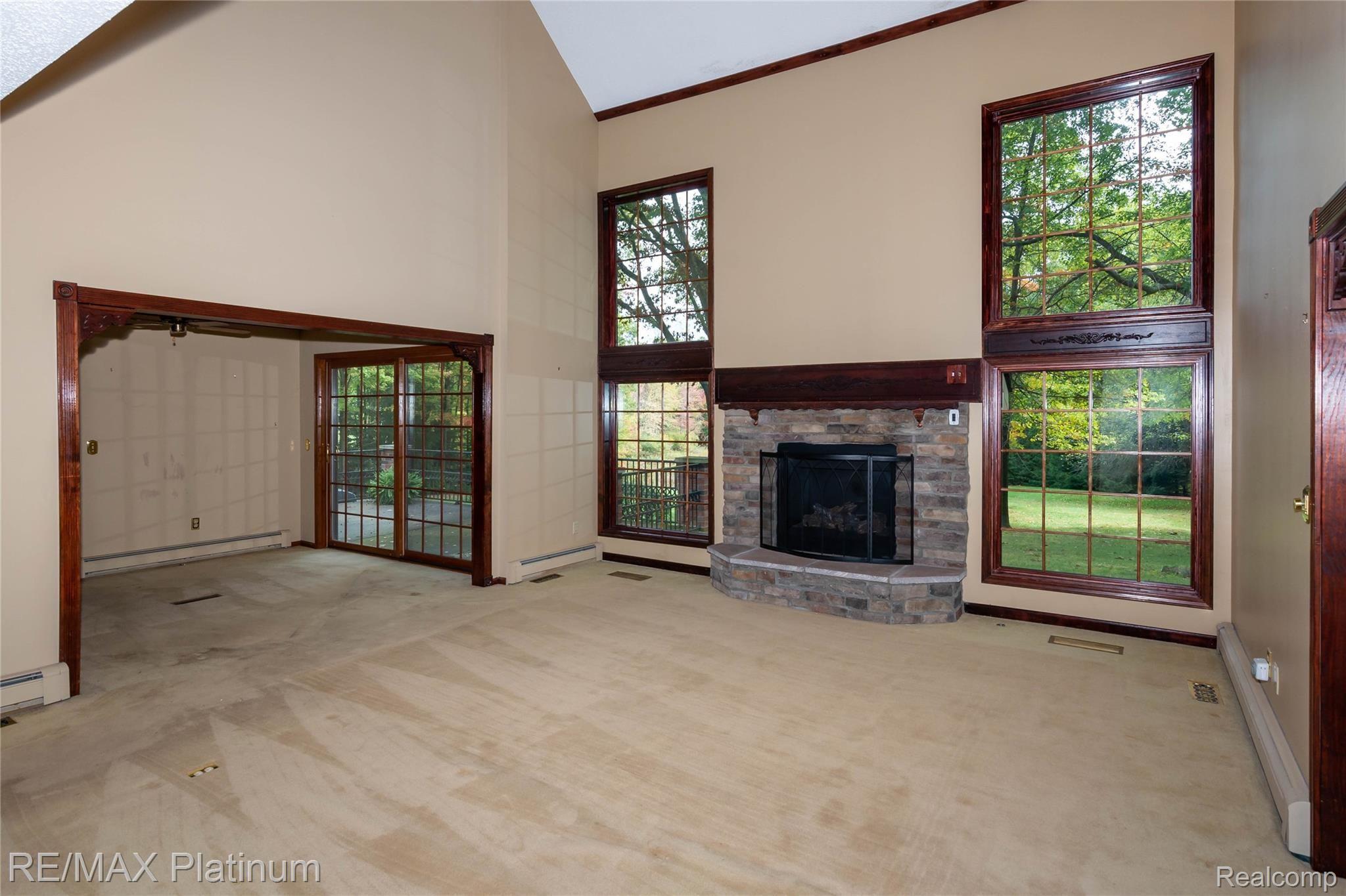 366 North Hughes Road Howell, MI 48843 - Photo 14 of 46 JTB_6744.jpg