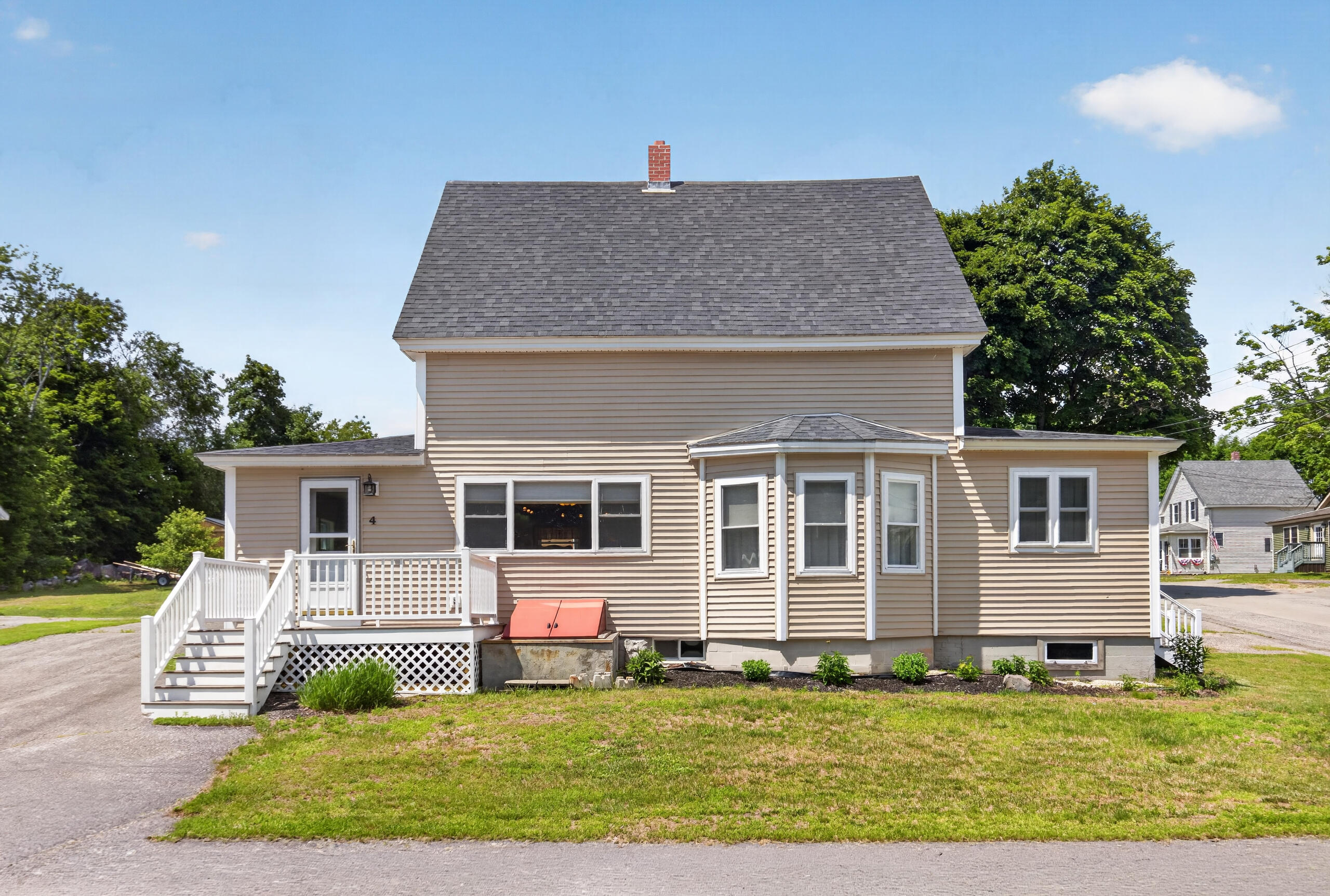 4 Knox Street Millinocket, ME 04462 - Photo 4 of 48 _MG_1420