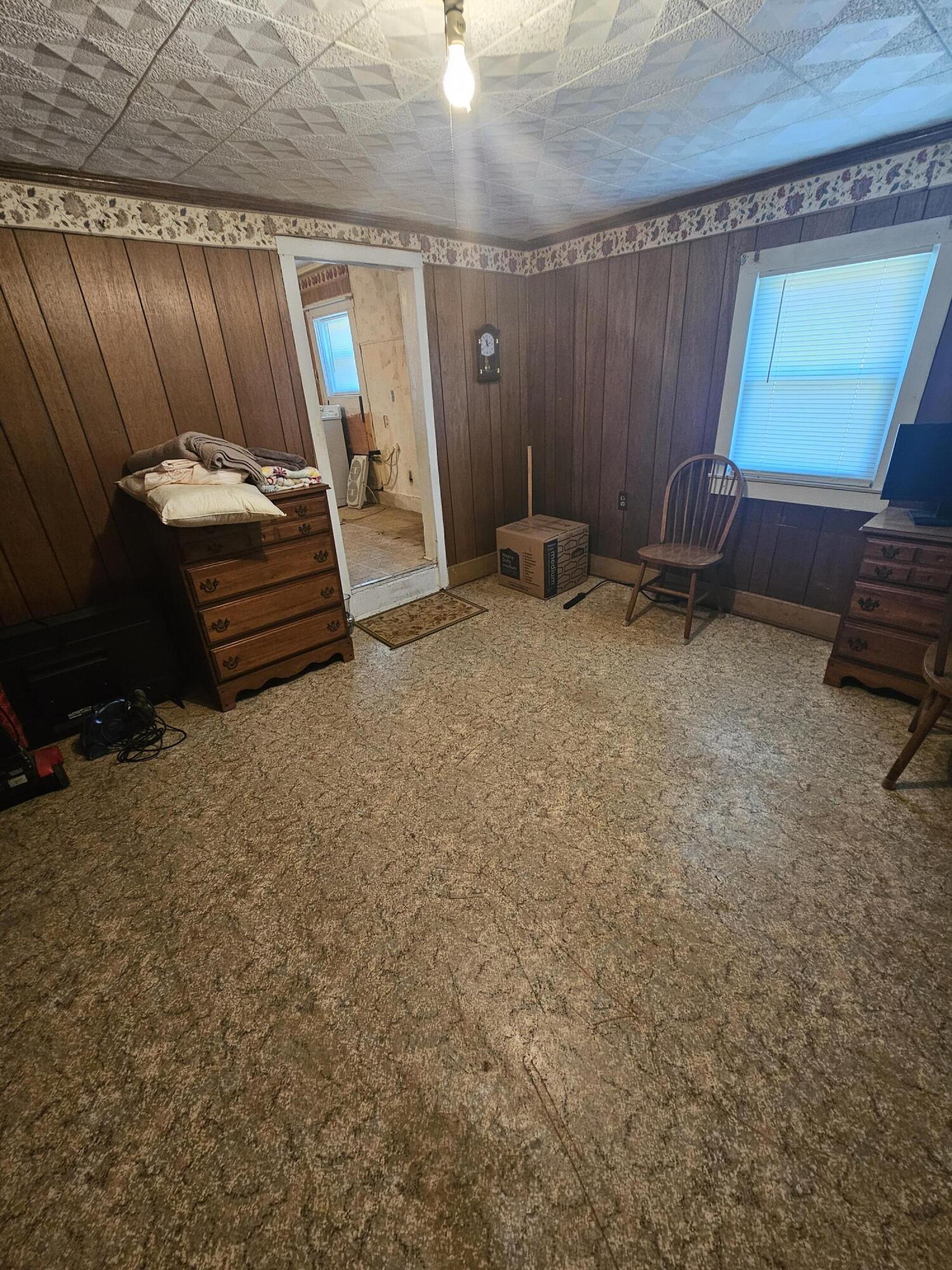 105 Samps Hollow Road Elizabethton, TN 37643 - Photo 23 of 27 20231207_135132