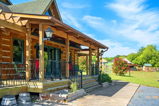 $948,000 | 14238 Plains Mill Road, Timberville, VA 22853