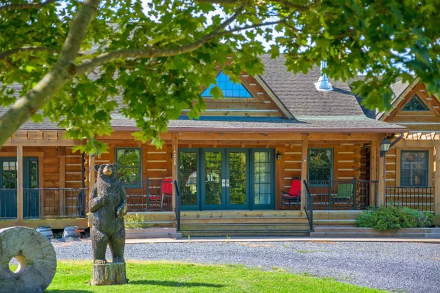 $948,000 | 14238 Plains Mill Road, Timberville, VA 22853