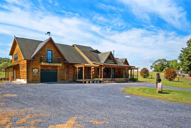 $948,000 | 14238 Plains Mill Road, Timberville, VA 22853