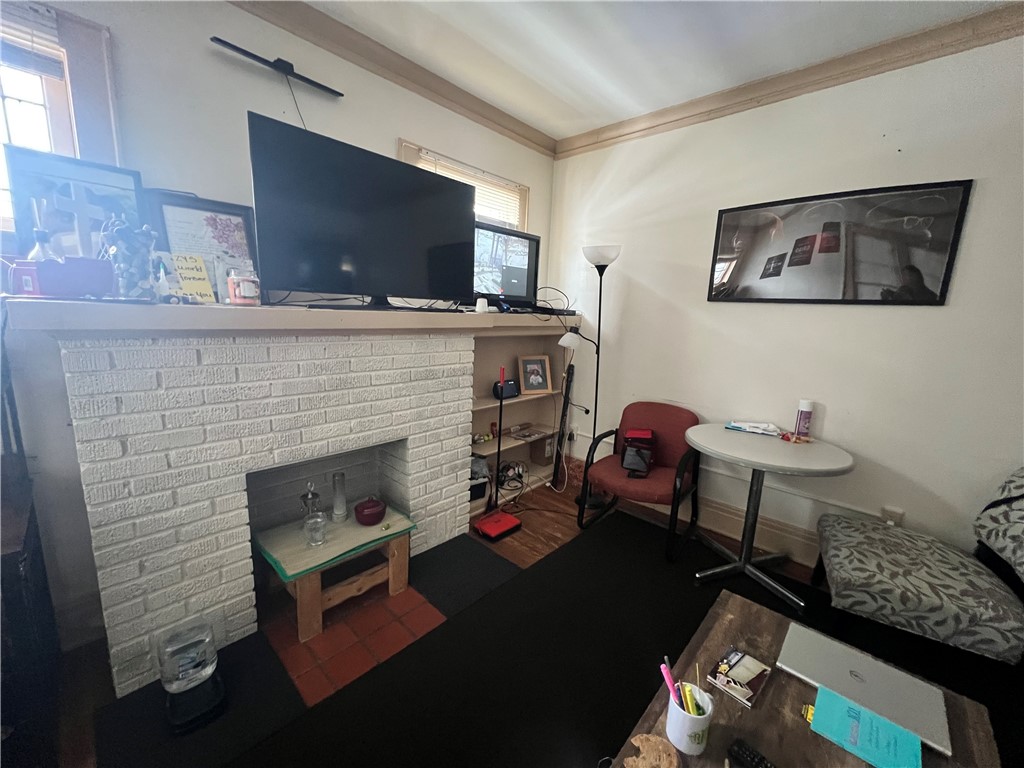 206 Kirkland Road Rochester, NY 14611 - Photo 2 of 13