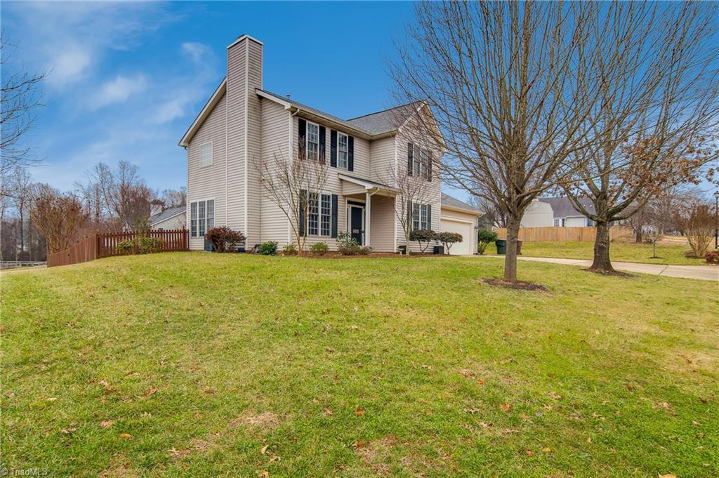 5803 Broadleaf Road Summerfield, NC 27358 - Photo 4 of 33