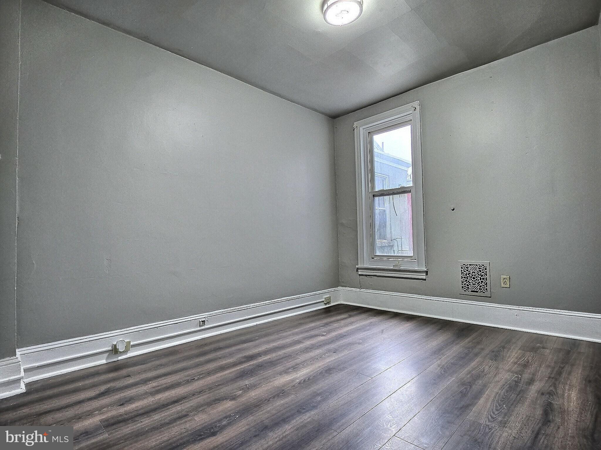 767 North 8th Street Reading, PA 19604 - Photo 18 of 35