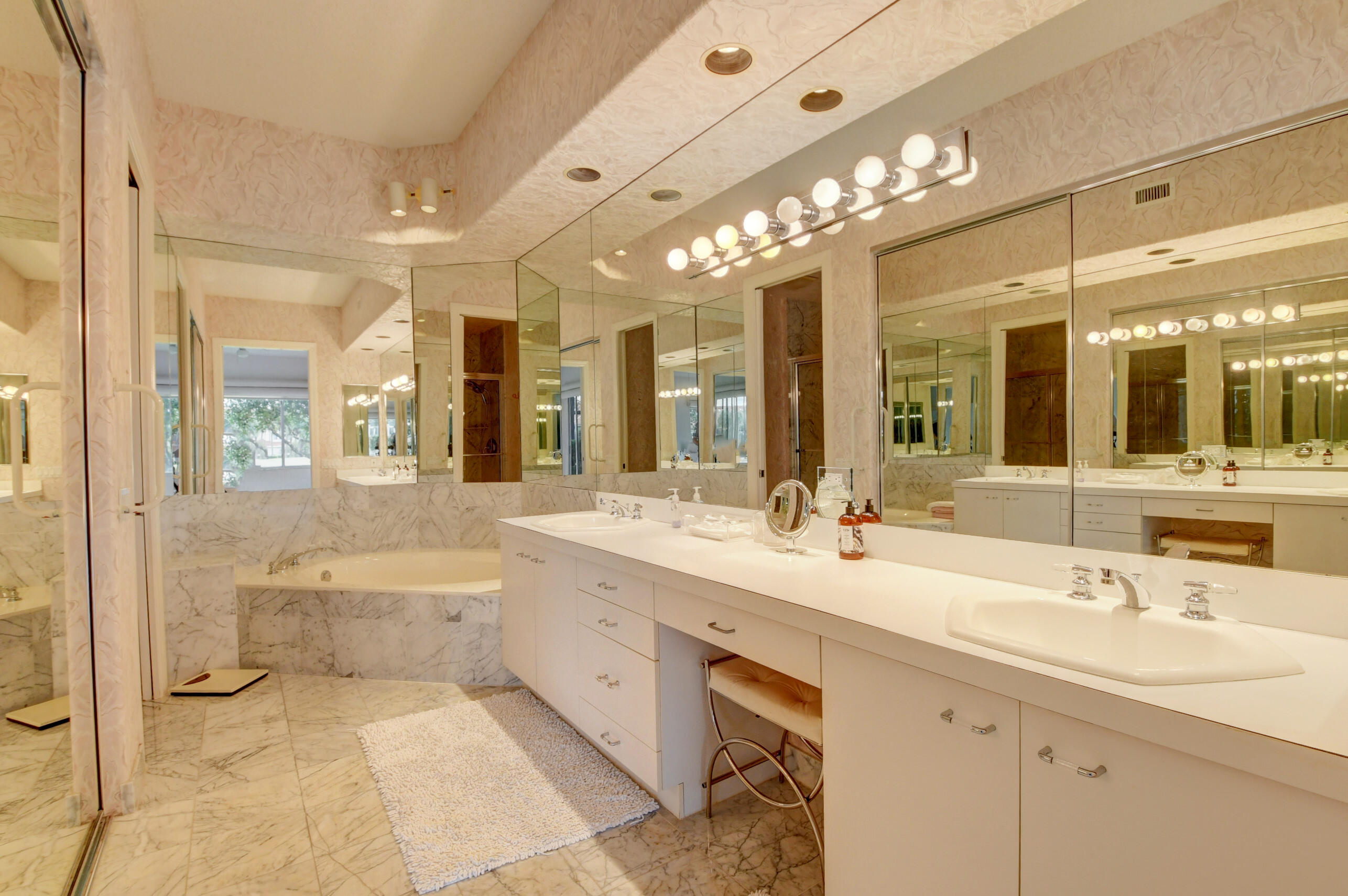 5801 Northwest 24th Avenue, Unit 1001 Boca Raton, FL 33496 - Photo 21 of 47 33_dsc_5513_4_5_6_7