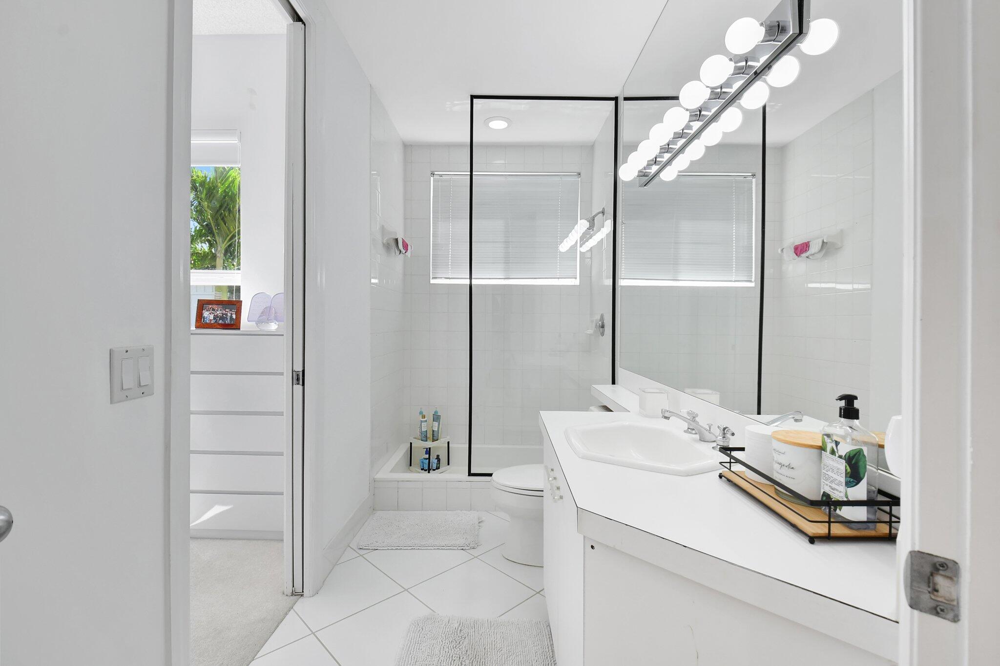 5801 Northwest 24th Avenue, Unit 1001 Boca Raton, FL 33496 - Photo 24 of 47 20-web-or-mls-DSC_9422