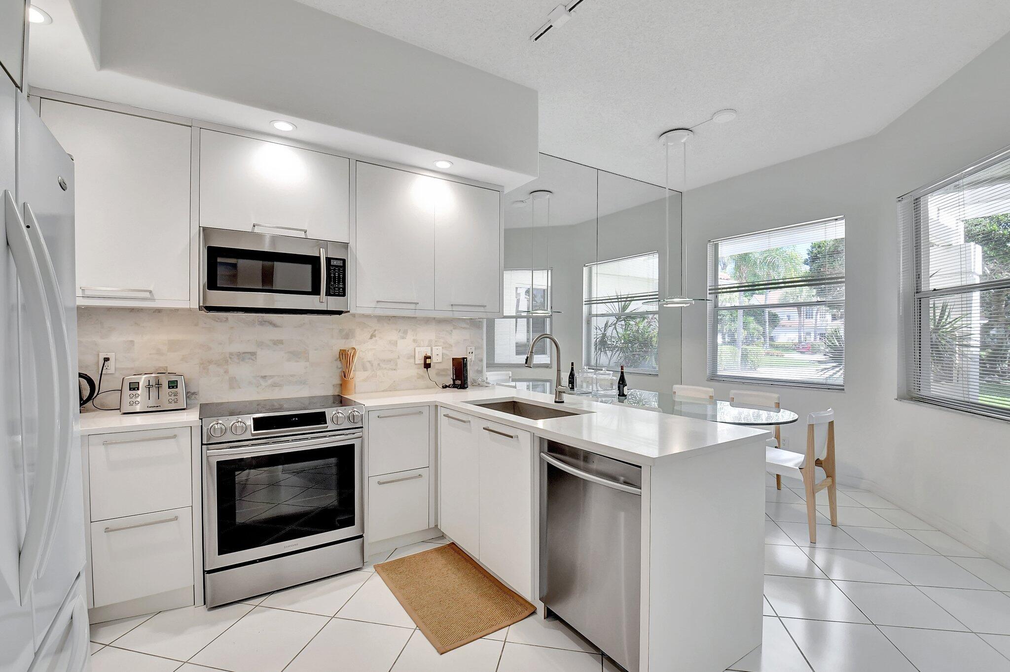5801 Northwest 24th Avenue, Unit 1001 Boca Raton, FL 33496 - Photo 4 of 47 13-web-or-mls-DSC_9387