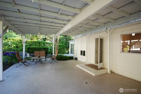 $4,595 | 4610 Lake Washington Boulevard Northeast, Kirkland, WA 98033