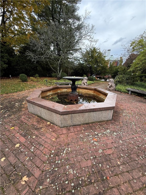 136 Prospect Street Providence, RI 02906 - Photo 3 of 3