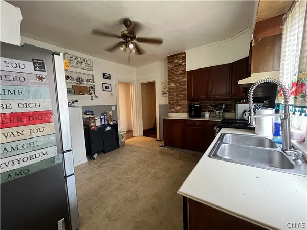 $129,900 | 109 Perrine Street, Auburn, NY 13021