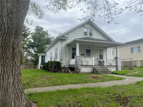 $129,900 | 109 Perrine Street, Auburn, NY 13021