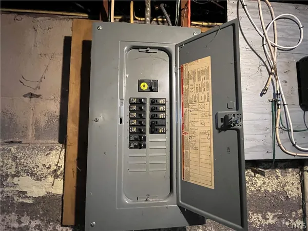 $129,900 | 109 Perrine Street, Auburn, NY 13021