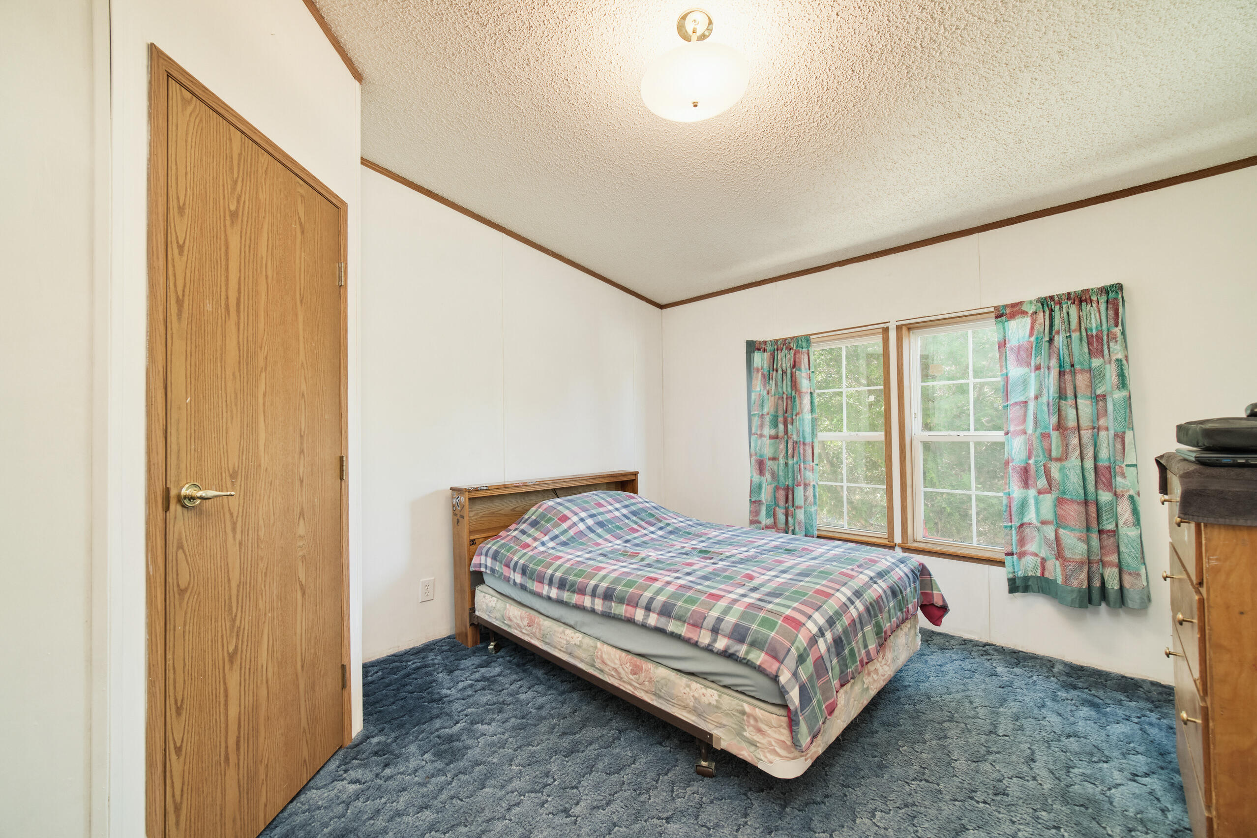 2606 South County Line Road Manistee, MI 49660 - Photo 23 of 49 3rd Bedroom
