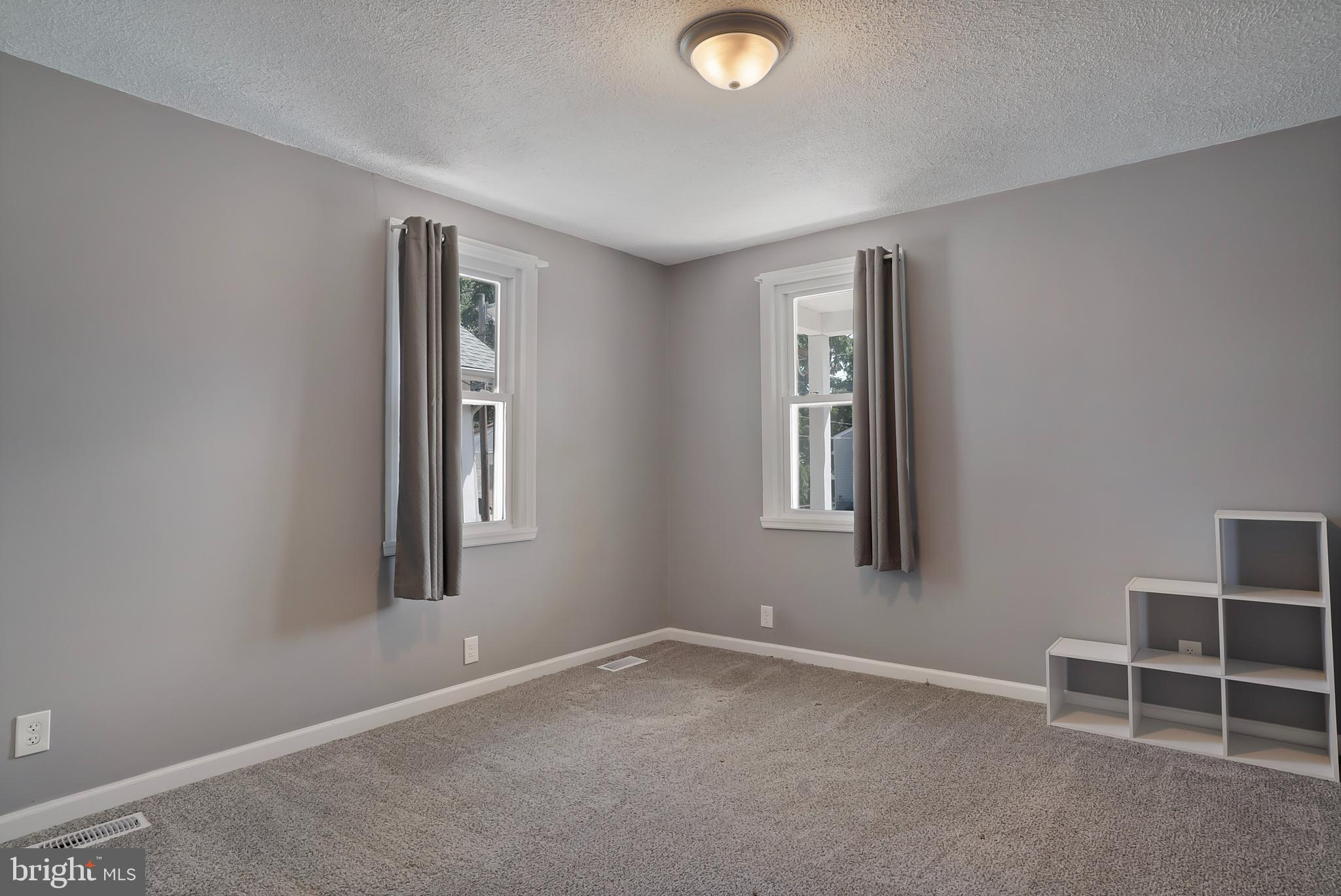 17 Theodore Avenue Maple Shade, NJ 08052 - Photo 11 of 33 Gallery Image 11