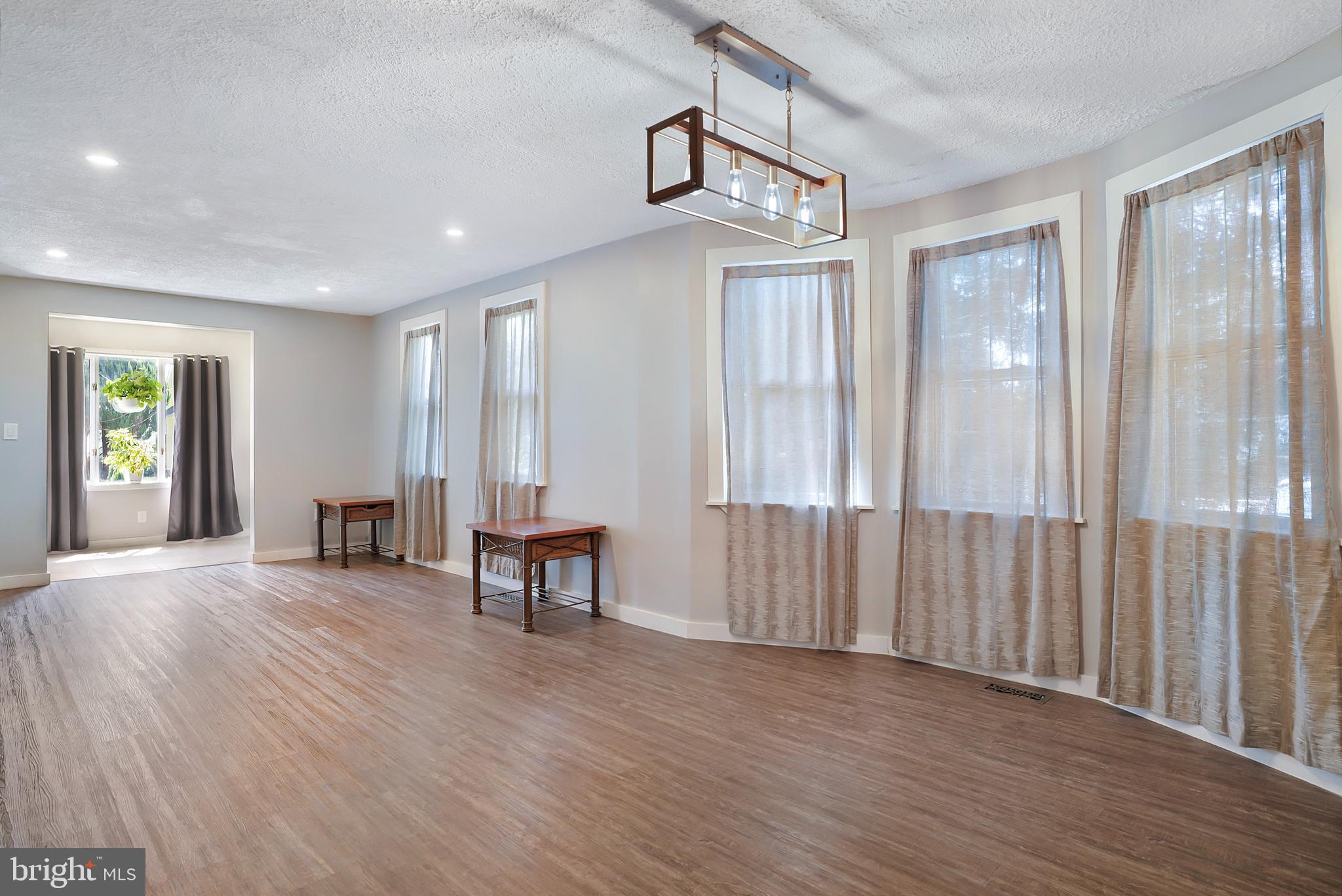 17 Theodore Avenue Maple Shade, NJ 08052 - Photo 7 of 33 Gallery Image 7