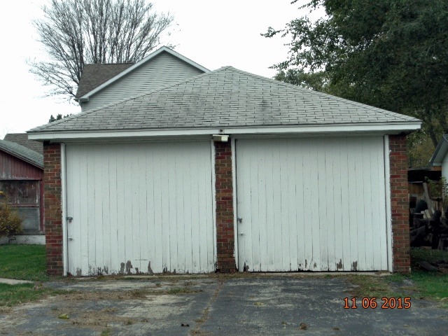 292 West Cermak Road Braidwood, IL 60408 - Photo 24 of 25 a house with a outdoor space