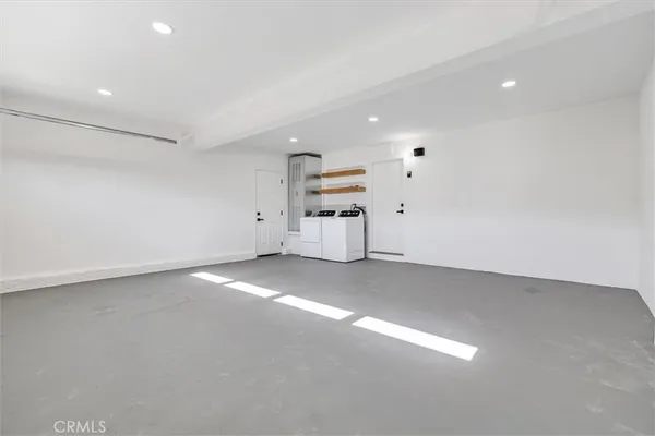 $6,500 | 4533 Ironwood Avenue, Seal Beach, CA 90740