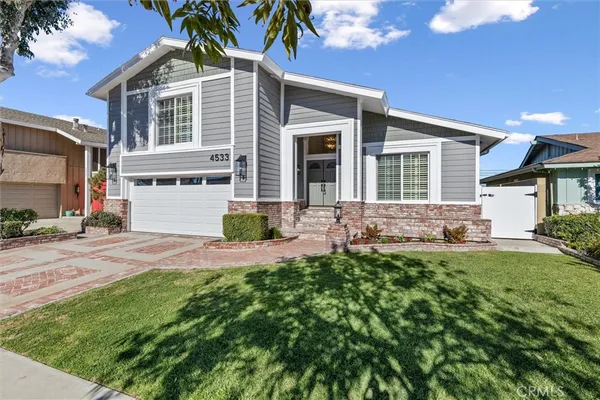 $6,500 | 4533 Ironwood Avenue, Seal Beach, CA 90740