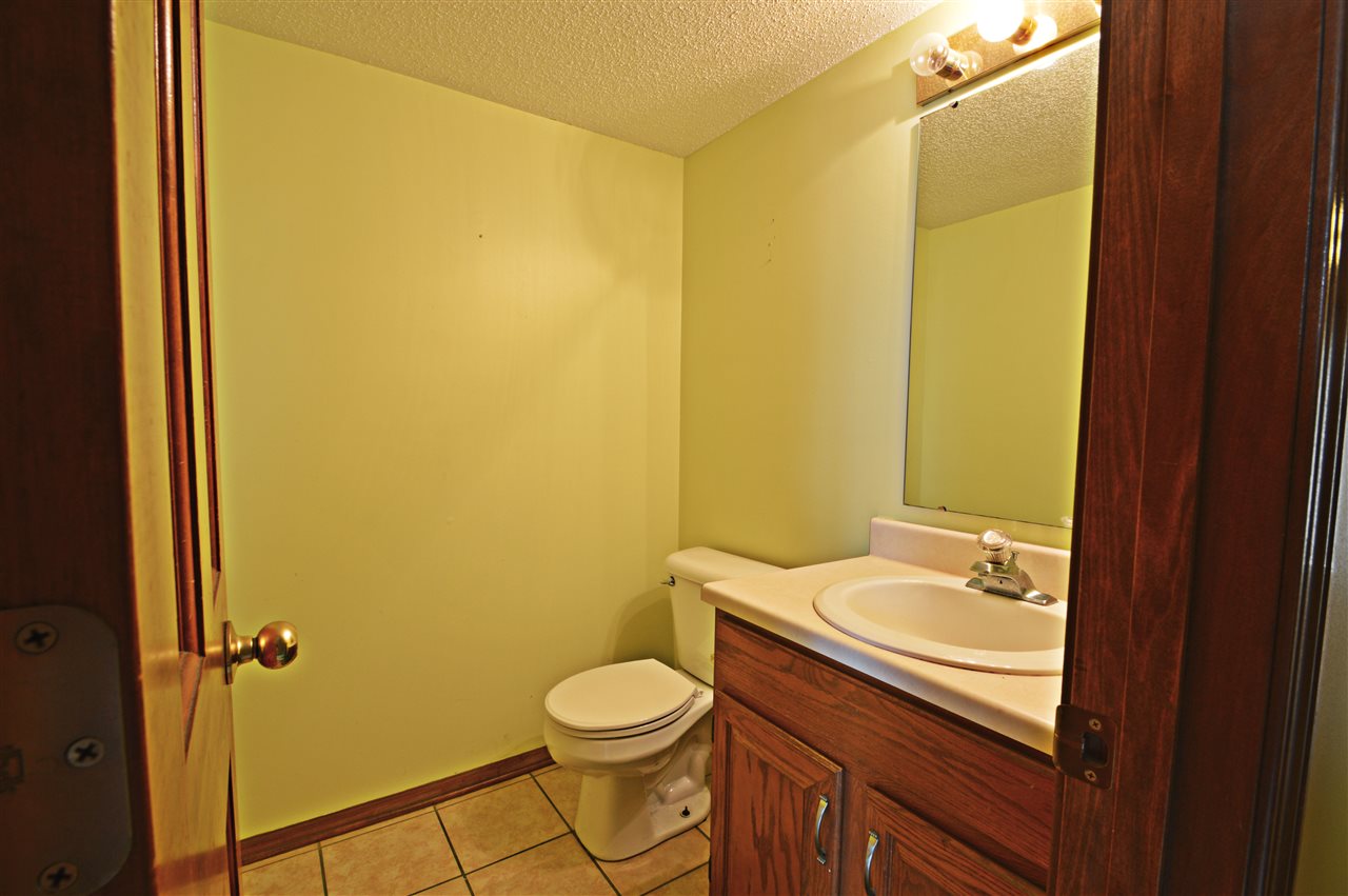 2209 Sweet Cider Road Fort Wayne, IN 46818 - Photo 8 of 21