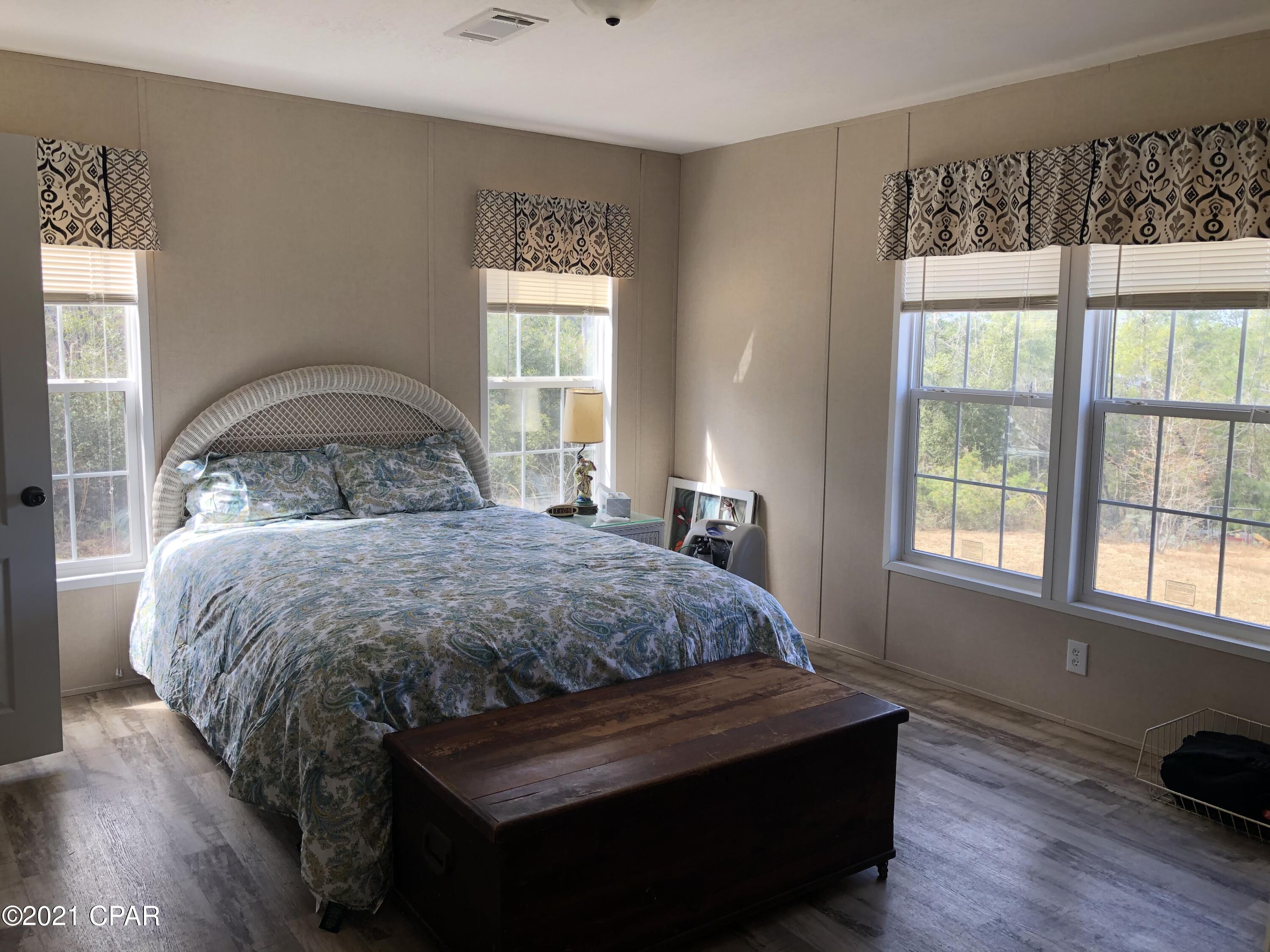 2376 Rolling Pines Road Chipley, FL 32428 - Photo 14 of 28 Gallery Image 14