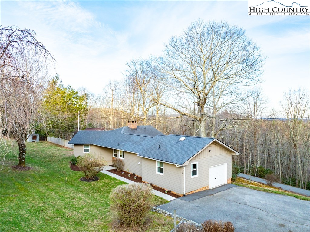 197 Sierra Vista Boone, NC 28607 - Photo 6 of 41